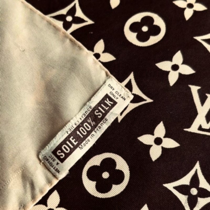 VINTAGE LOUIS VUITTON スカーフ モノグラム シルク100% | Re-Luxe
