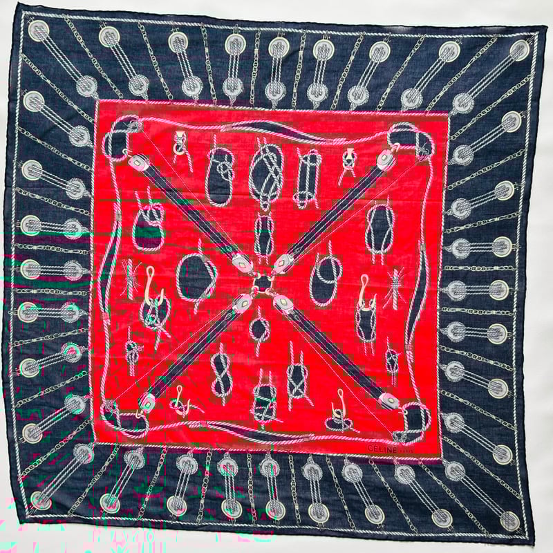 希少✦CELINE セリーヌ VINTAGE スカーフ コットン100％ 88㎝ CELINE セリーヌ VINTAGE スカーフ コットン100％ 88㎝ | Re-Luxe