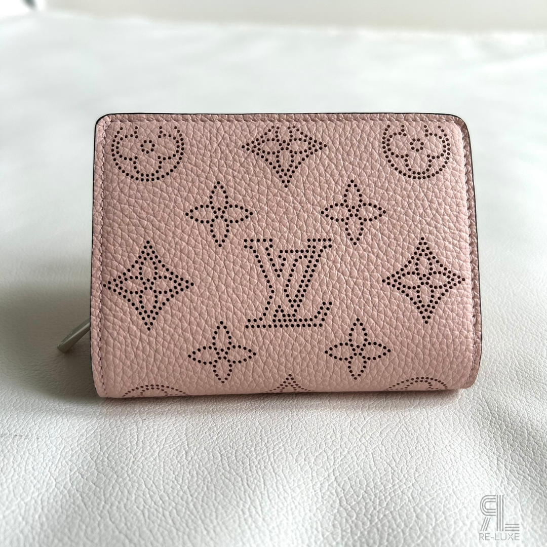 LOUIS VUITTON ポルトフォイユ・クレア マヒナ ジャスミンピンク