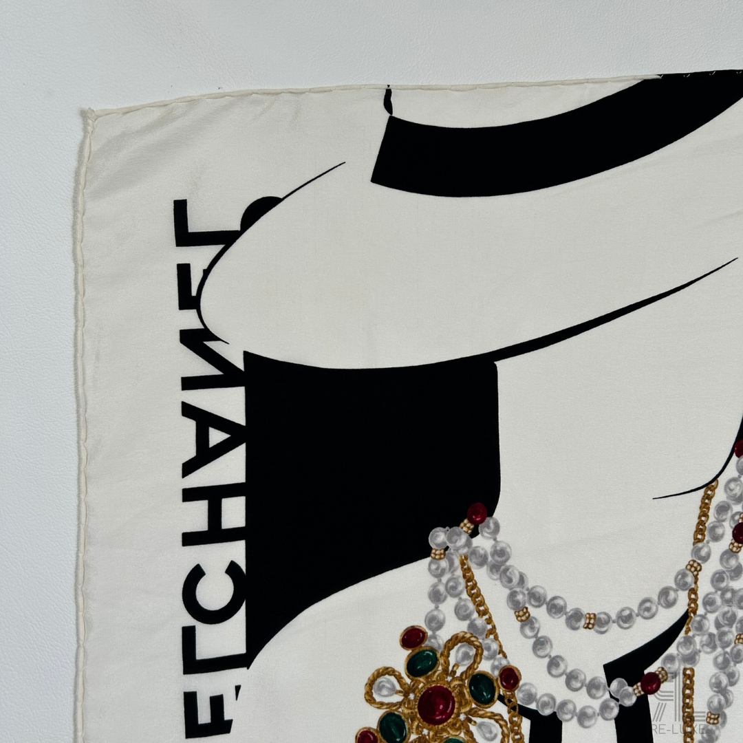 CHANEL シャネル スカーフ　マドモアゼル グリポア アクセサリー柄 ロゴ 楽天市場】CHANEL シャネル スカーフ マドモアゼル シルエット レッド