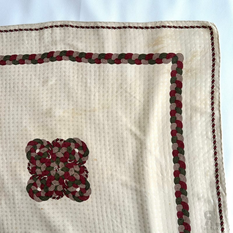 CHANEL シャネル vintageスカーフ シルク100% | Re-Luxe