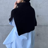 lib knit poncho