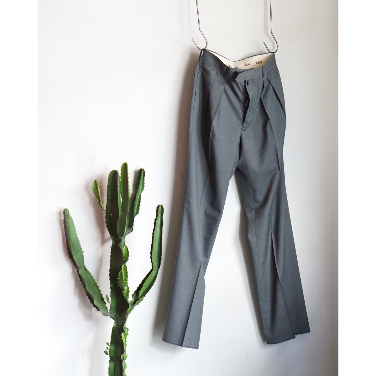 T/W NEAT Action Slacks Wide | BETHNAL