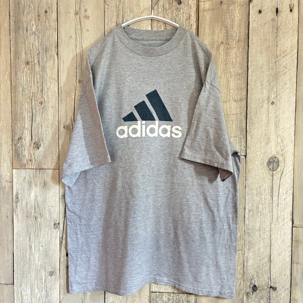 リメイク❣adidas フリル付Tシャツ 半袖 ショート丈【R-0022】 | 古着