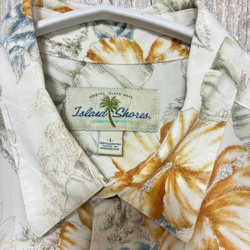 ISLAND SHARESI レーヨンアロハシャツ総柄 ハイビスカス リーフ【25