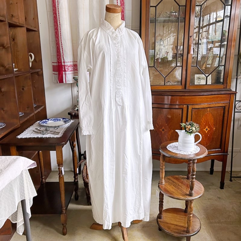 フランスアンティークナイトドレス シンプルデザインで上品☆フランスアンティークナイトドレス