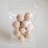 麦こがしと和三盆糖のブールドネージュ　９個入
