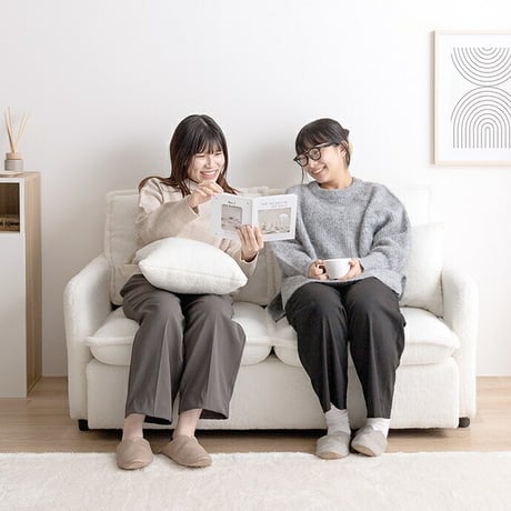 フラフィー ソファ ソファー ブークレ生地 2人掛け 二人 2P 2人用 ローソファ フロアソファ I字 もこもこ ミニクッション付き 可愛い かわいい 低め 弾力 脚付き 1人暮
