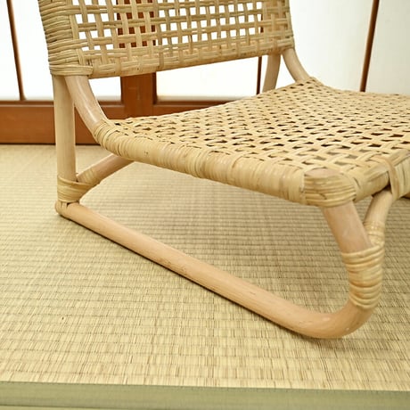 座椅子 ラタンチェア ローチェア rattan 椅子 リラックス フロアチェア ラウンジチェア パーソナルチェア イージーチェア 座椅子 ベージュ ナチュラル インテリア 和風 日本 畳 ひとり暮ら