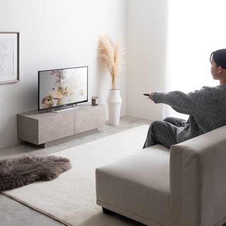 テレビ台 テレビボード ローボード TV スリム コンパクト 省スペース 収納 引き出し 扉 吹き抜け 可動棚 コードスリット ルーター タップ コード穴 フロート脚 ノイズレス