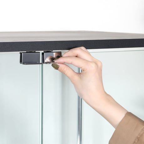 不二貿易 コレクションケース 4段 両開き ガラス棚 ブラック 高さ162cm 幅80cm 奥行40cm 収納力抜群 透明ガラス 耐荷重5kg」