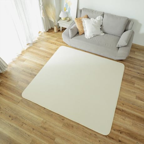 クッションマット ラグ ラグマット 120×170cm ピタリ すべり止め 下敷き 滑り止め 手洗い 防音マット 防音 防ダニ加工 ホットカーペット対応 床暖房対応 ウレタン入り下敷き 保温性 ラグ