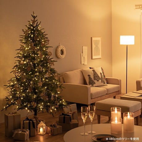 ツリー クリスマスツリー LEDライト付き 180cm ドイツトウヒ ヌードツリー グリーンツリー 電飾付き 150灯 小さい 小さめ ミニ かわいい 可愛い まるで本物 スリム