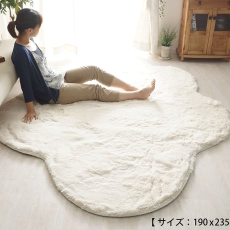 ラグ ラグマット 洗える 北欧 おしゃれ カーペット 絨毯 シャギーラグ 韓国インテリア 雲形 もこもこ ふわふわ 抗菌 防臭 滑り止め付き ホットカーペット対応 床暖房対応 オールシーズン 厚手