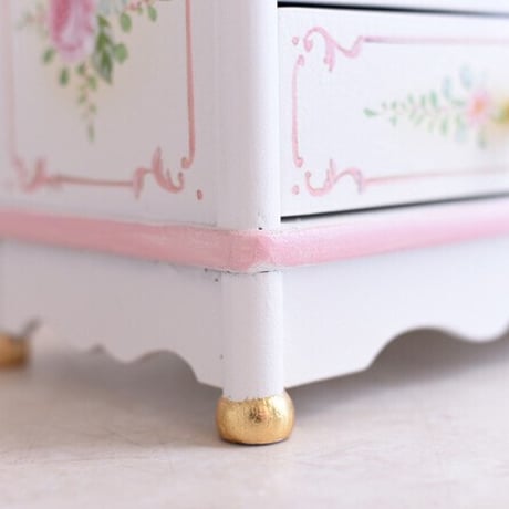 姫系 ロココ アントワネット イタリアンキャビネット 輸入家具 ホワイト アンティーク 白家具 ホワイト 木製 ロココ調 おしゃれ オシャレ 輸入 収納 飾り棚 キャビネット 北欧