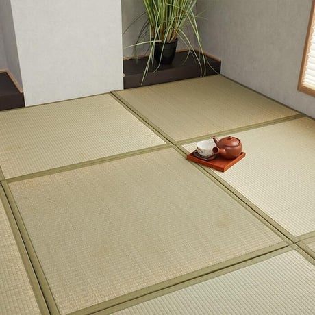 畳 置き畳 置きたたみ い草 天然素材 天然い草 DIY フロア畳 ユニット畳 フローリング畳 カーペット マット 82x82cm 畳 和室 軽量 空気清浄 保温性 調湿 縁なし リラックス効果