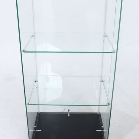 不二貿易 ガラスコレクションケース 3段 透明棚板 強化ガラス 高さ85cm 幅42.5cm 奥行き36.5cm ブラック 扉付き 収納機能