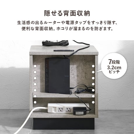 サイドテーブル (約)幅35×奥行35×高さ40cm 扉付き コンパクト ワンルーム ナチュラル パーティクルボード 組立式 前面は扉付きの収納のため生活感を隠すことができます 背面はルーターや電源タ