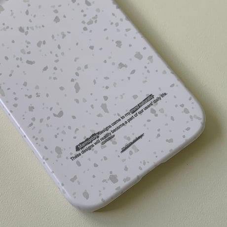 Pebble Moment Hard Case