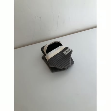 [Clam正規販売店] round pouch Corduroy gray