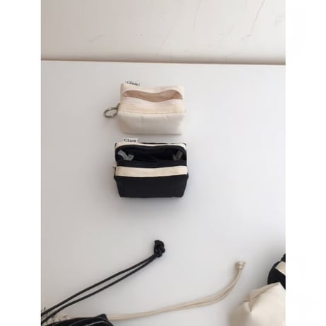 [Clam正規販売店] Mini keyring round pouch Quilting cream