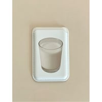 Milk Magsafe exclusive card pocket