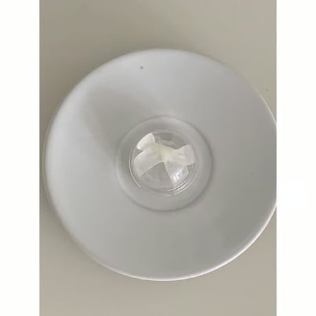 White Ribbon Hemisphere Grip Tok