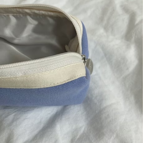 [Clam正規販売店] round pencilcase Baby blue