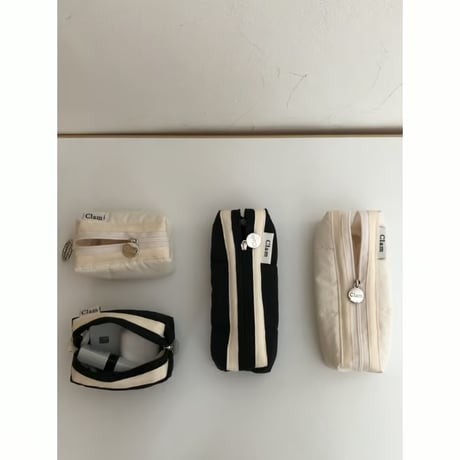 [Clam正規販売店] round pencilcase Quilting black