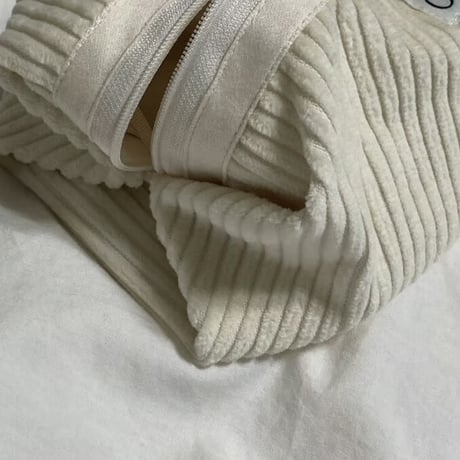 [Clam正規販売店] round pouch Corduroy snow
