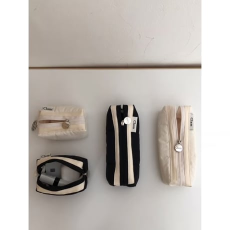 [Clam正規販売店] round pencilcase Quilting black