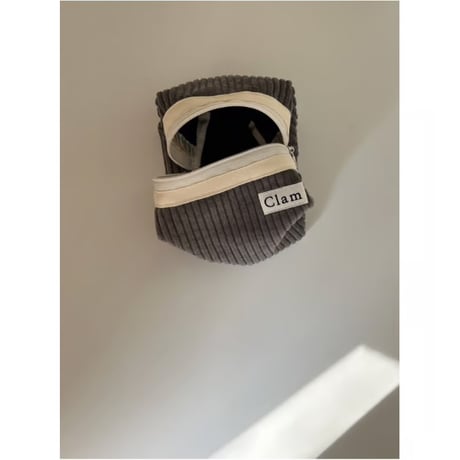 [Clam正規販売店] round pouch Corduroy gray