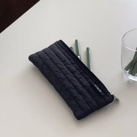 [Clam正規販売店] flat pencilcase Soft black