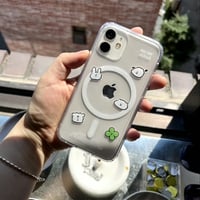 Clover MagSafe Case 2 types friends