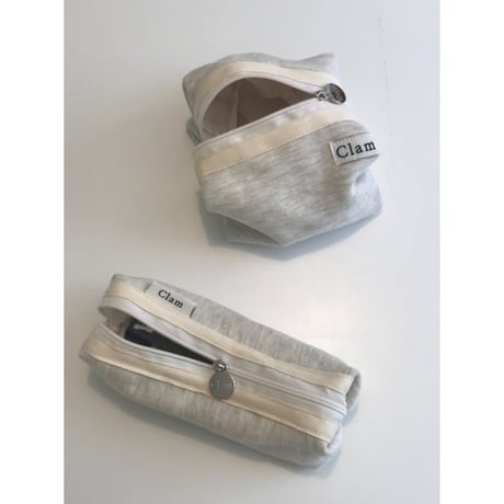 [Clam正規販売店] round pencilcase Oatmeal gray