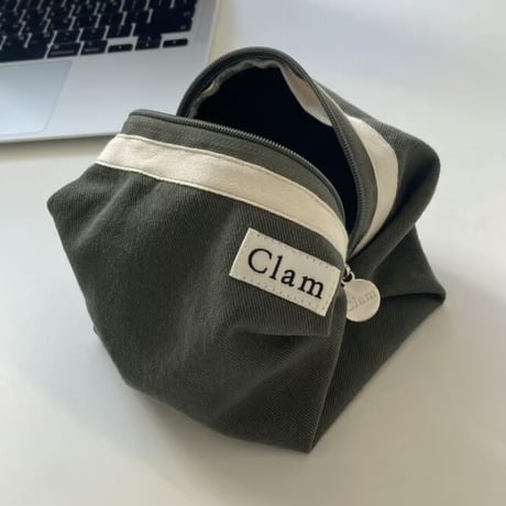 [Clam正規販売店] round pouch Khaki