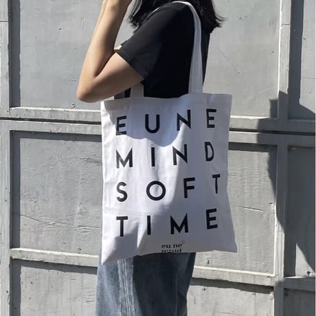typography linen bag
