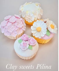 クレイカップケーキ 4種セット | Clay sweets Pilina