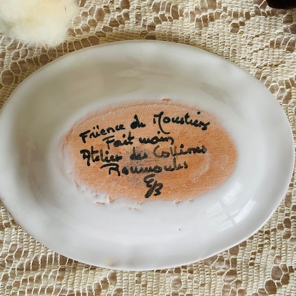 フランス ムスティエ窯の小さなプレート [a022] | shanachie