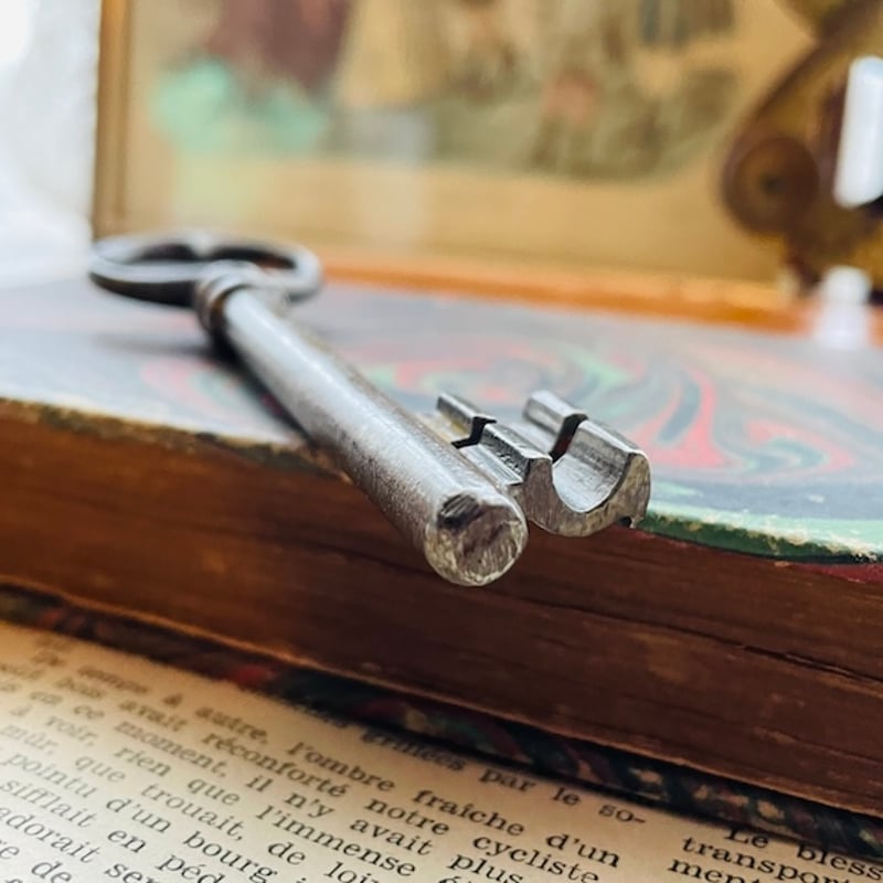 【大ロット・64本】★鍵★キー★アンティーク★フランス直輸入 大ロット・64本】☆鍵☆キー☆アンティーク☆フランス直輸入 フランス 幸せ