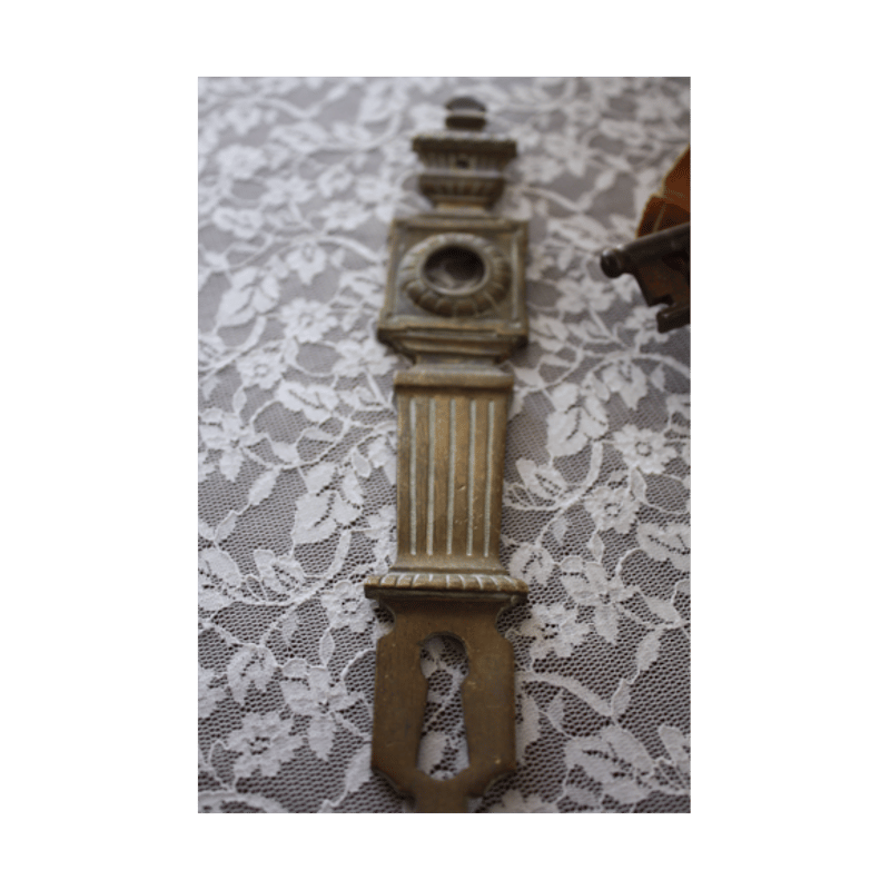 フランスアンティーク 飾りのついた鍵穴プレート [h004] | shanachie