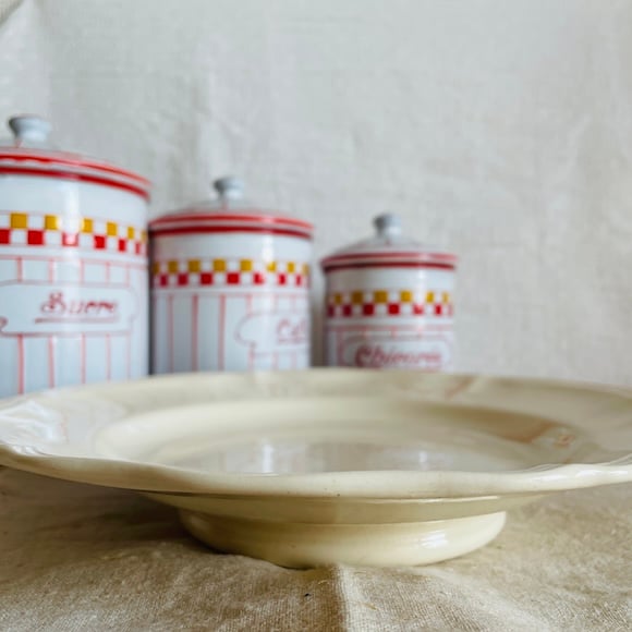 フランス　アンティーク　ヴィンテージ　サルグミンヌ　コンポティエ　花リム フランスアンティーク サルグミンヌ 花リムのコンポティエ [i003