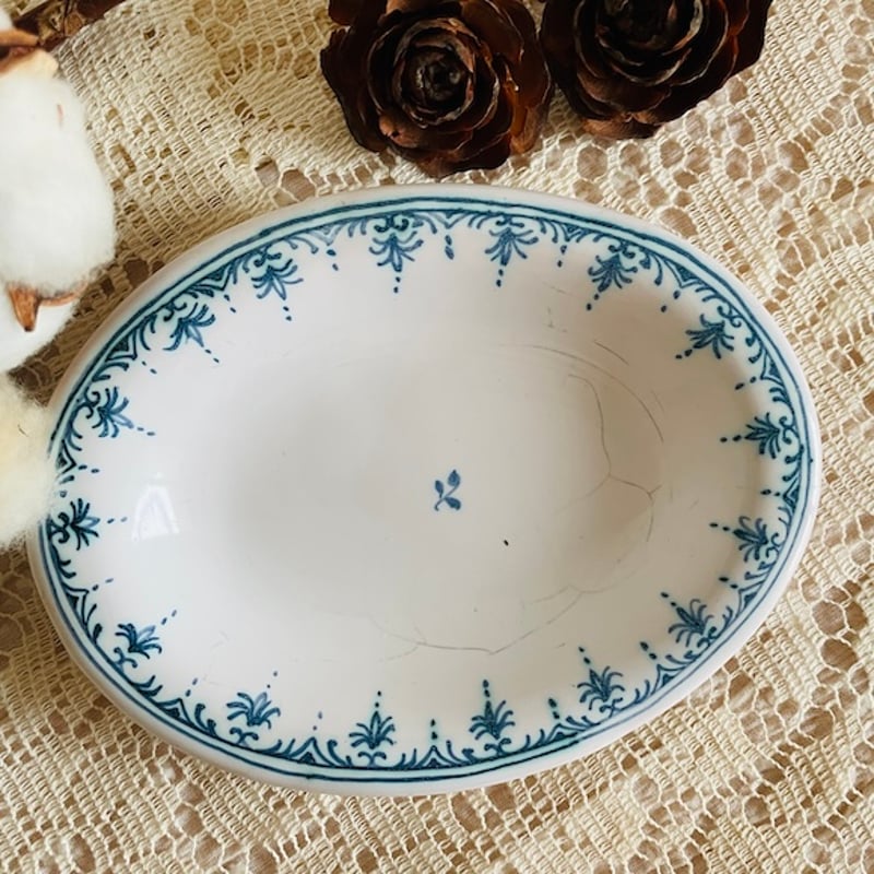 フランス ムスティエ窯の小さなプレート [a022] | shanachie