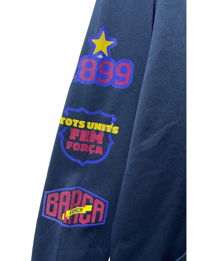692fd98ef848b112cbe1aaa1