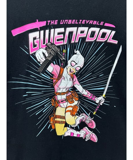 GWENPOOL　Tシャツ　M　黒　USA古着