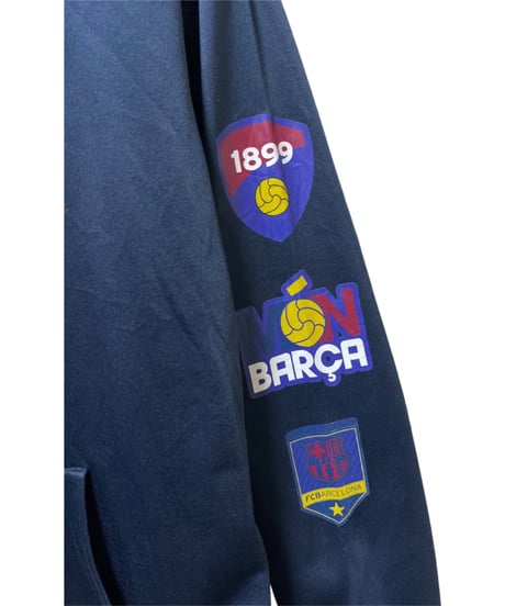 FC Barcelona　パーカー　L　 紺　USA古着