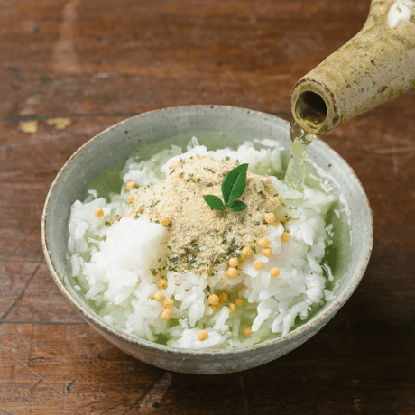 【富山だし茶漬け】　しろえび茶漬け