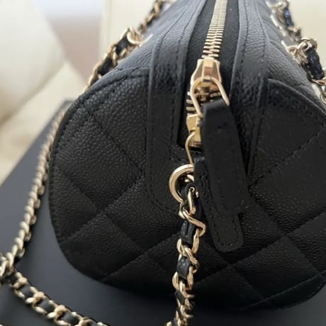 CHANEL  シャネル　ミニボストン　ショルダーバッグ　ブラック
