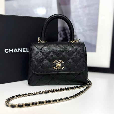 CHANEL ココハンドル24 黒 キャビアスキン 正規品 レシート付 美品 CHANELココハンドル24 レシート付！ キャビア ミニ 黒 ☆入手困難