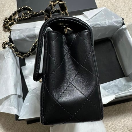 CHANEL シャネル ミニマトラッセ ショルダーバッグ